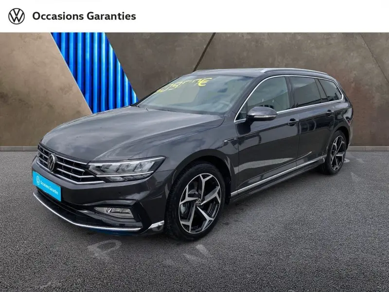 Photo 1 : Volkswagen Passat 2024 Diesel