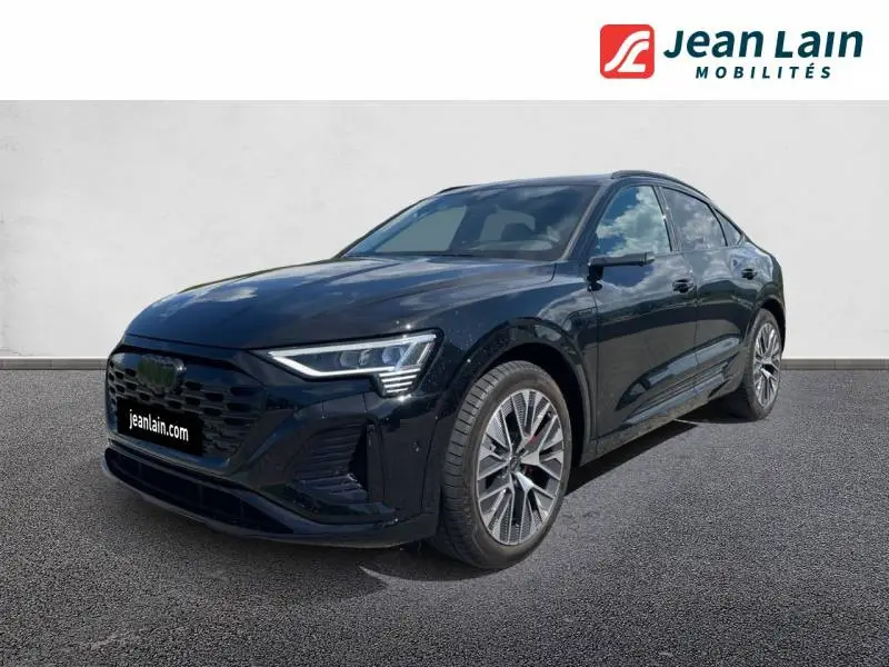 Photo 1 : Audi E-tron 2024 Non renseigné