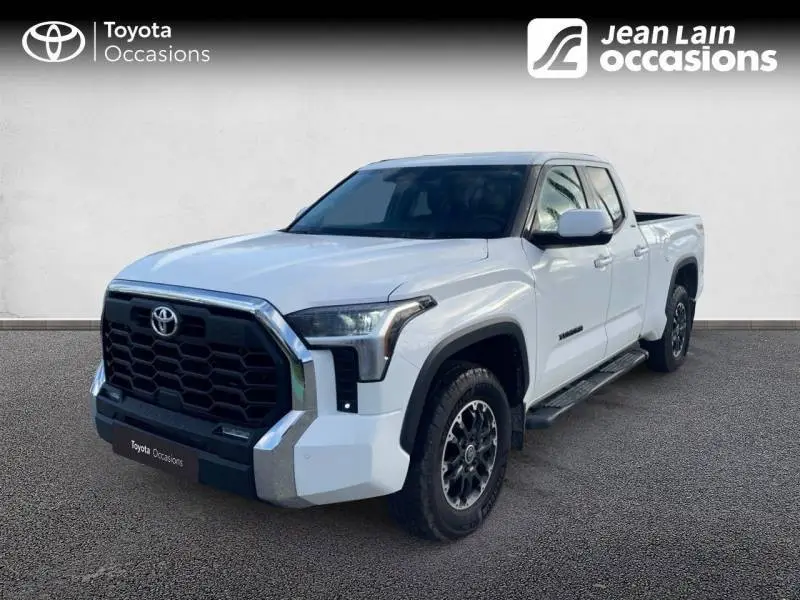 Photo 1 : Toyota Tundra 2022 Essence