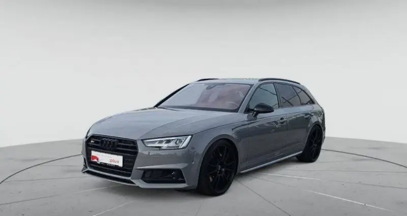 Photo 1 : Audi S4 2018 Petrol