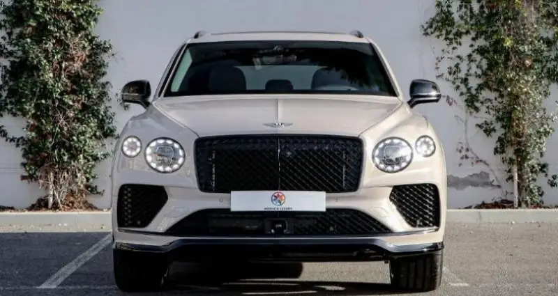 Photo 1 : Bentley Bentayga 2024 Essence