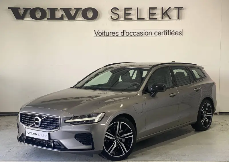 Photo 1 : Volvo V60 2019 Hybrid