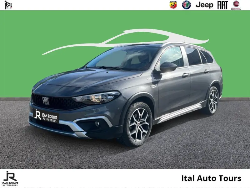 Photo 1 : Fiat Tipo 2023 Petrol