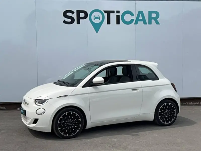 Photo 1 : Fiat 500 2022 Électrique