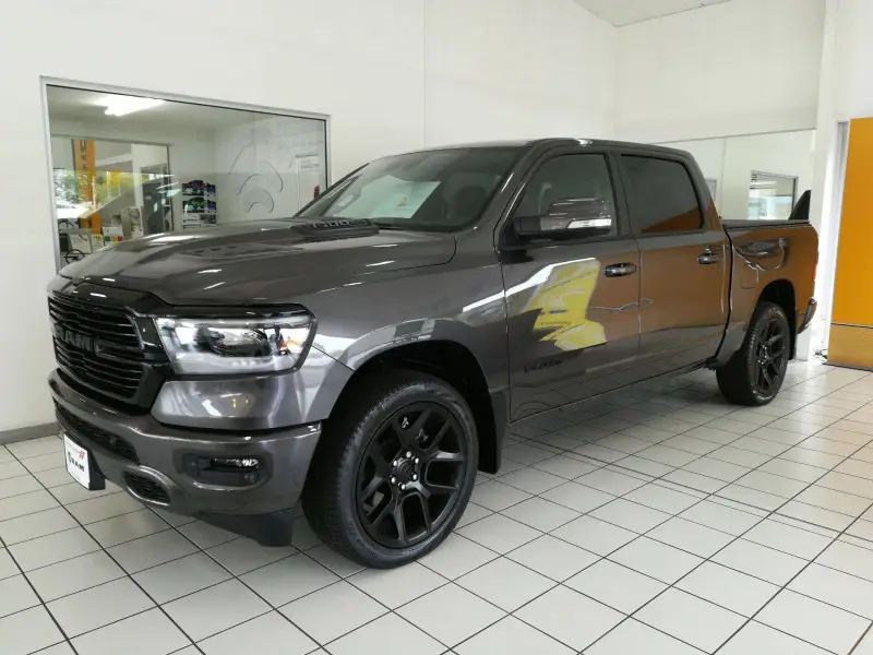 Photo 1 : Dodge Ram 2022 Petrol