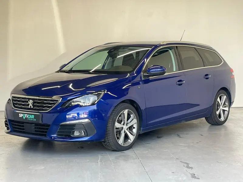 Photo 1 : Peugeot 308 2019 Essence