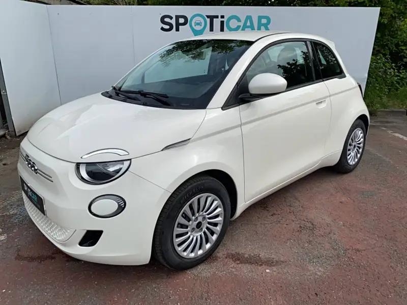 Photo 1 : Fiat 500 2022 Électrique