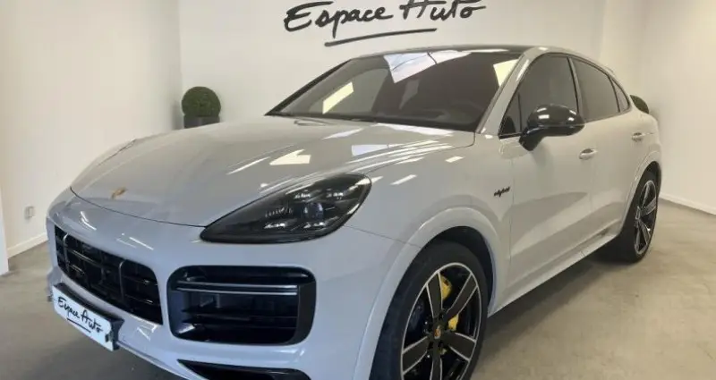 Photo 1 : Porsche Cayenne 2021 Hybride