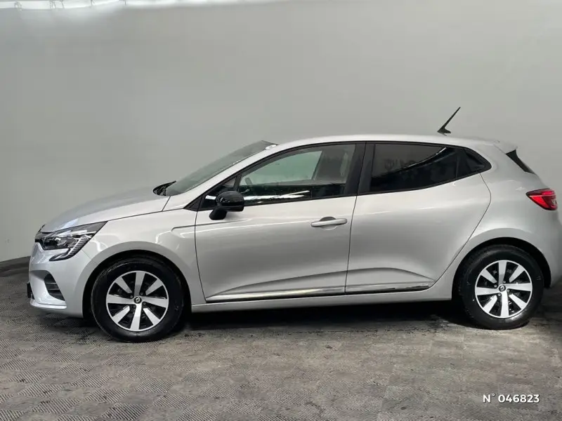 Photo 1 : Renault Clio 2023 Essence