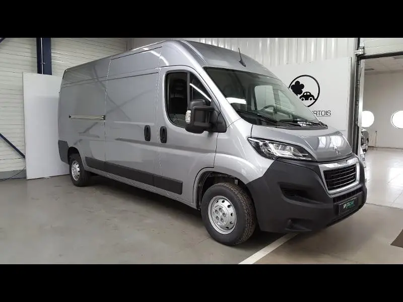 Photo 1 : Peugeot Boxer 2022 Diesel