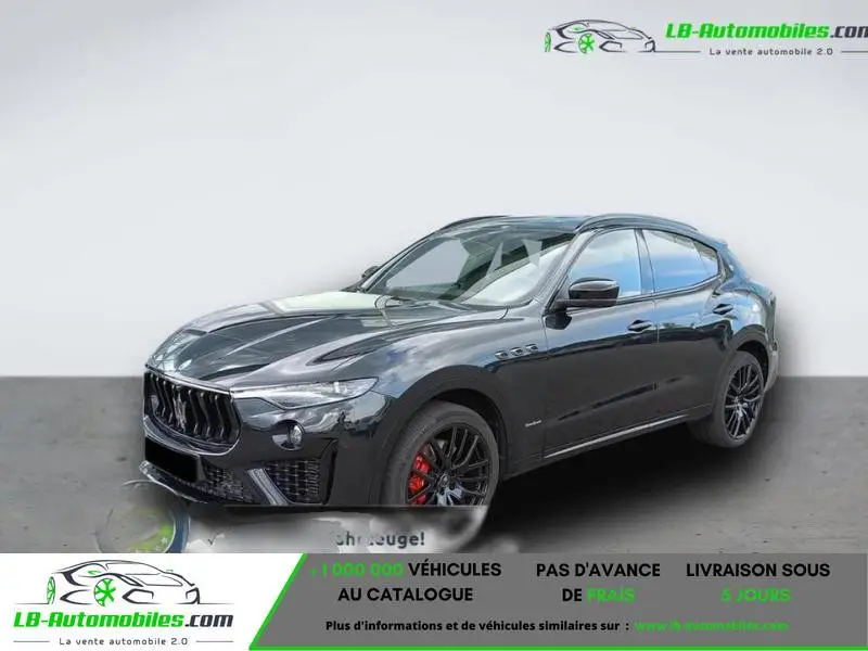 Photo 1 : Maserati Levante 2021 Essence