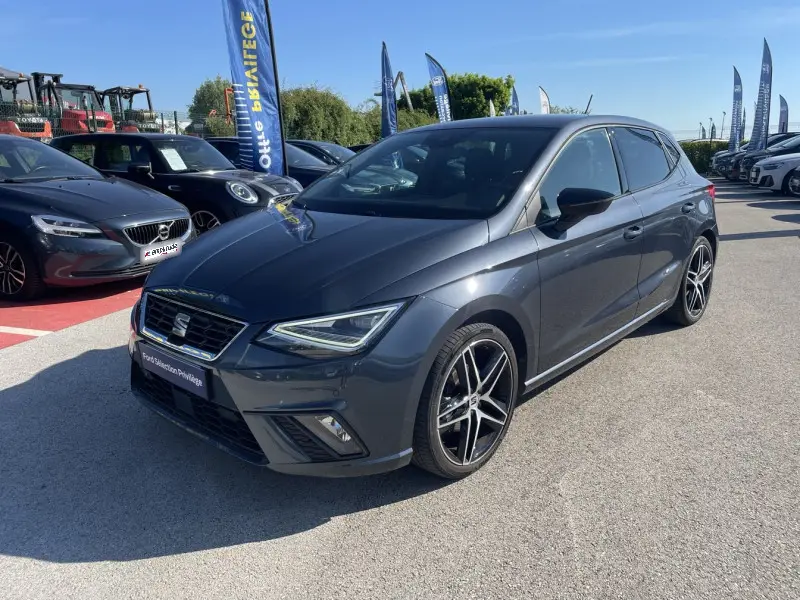 Photo 1 : Seat Ibiza 2021 Essence