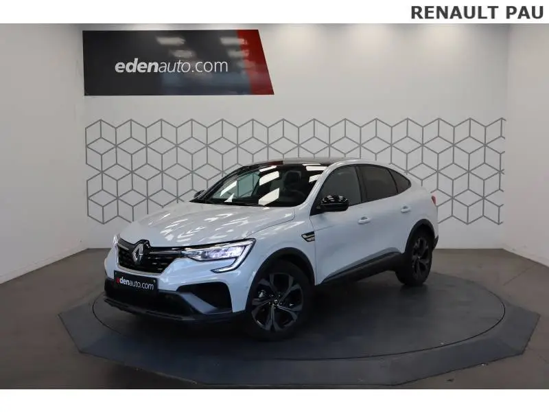 Photo 1 : Renault Arkana 2023 Essence