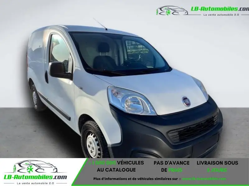 Photo 1 : Fiat Fiorino 2017 Essence