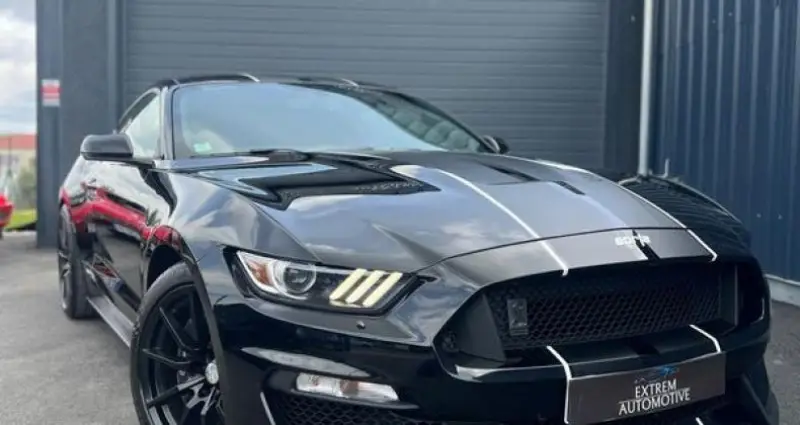 Photo 1 : Ford Mustang 2018 Petrol