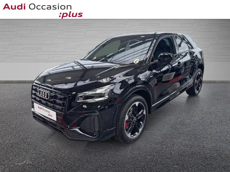 Photo 1 : Audi Q2 2024 Petrol