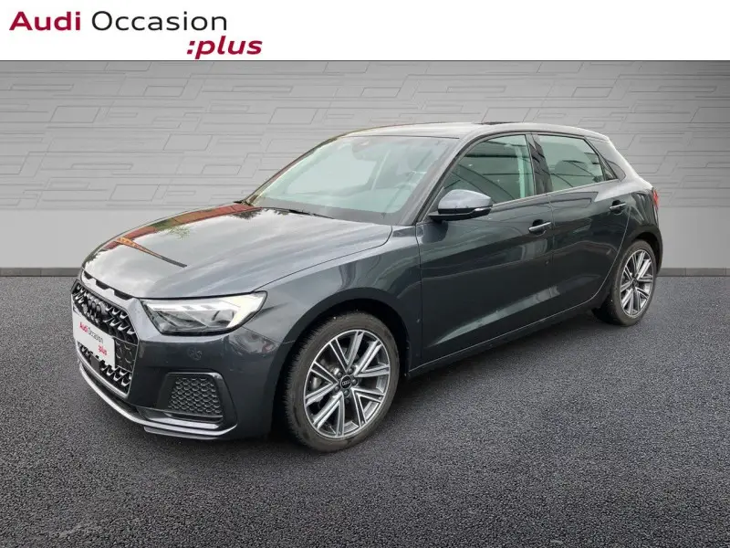 Photo 1 : Audi A1 2023 Essence