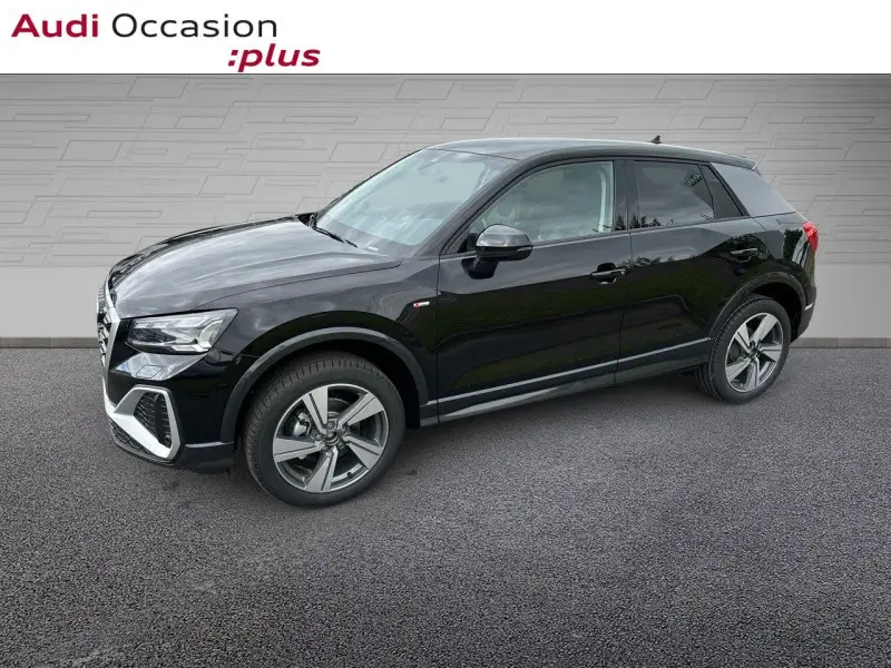 Photo 1 : Audi Q2 2024 Petrol