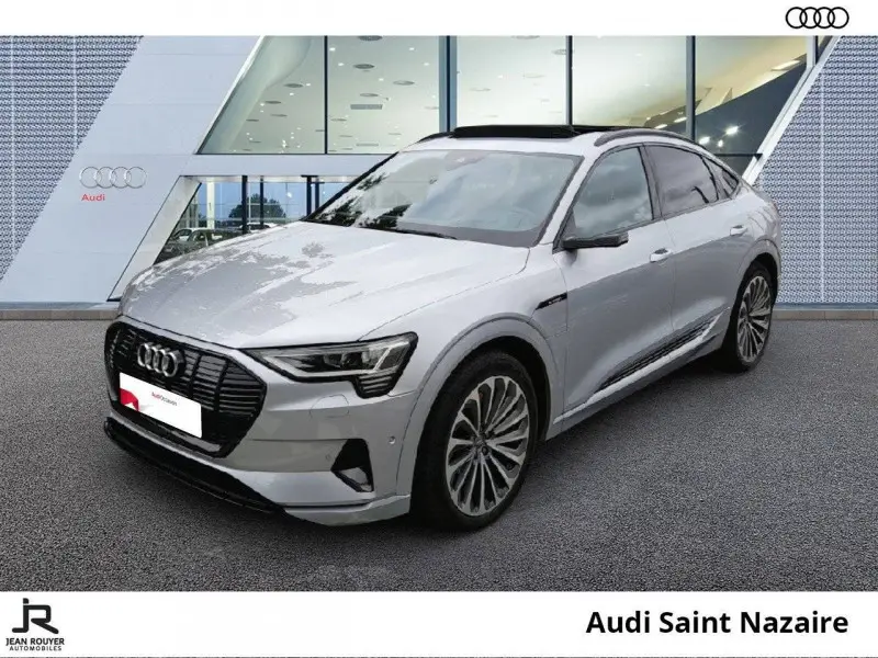 Photo 1 : Audi E-tron 2020 Non renseigné