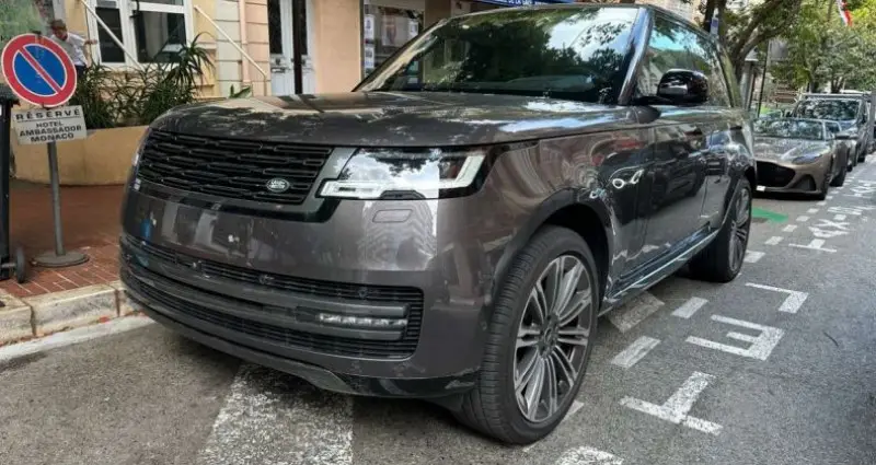 Photo 1 : Land Rover Range Rover 2023 Petrol