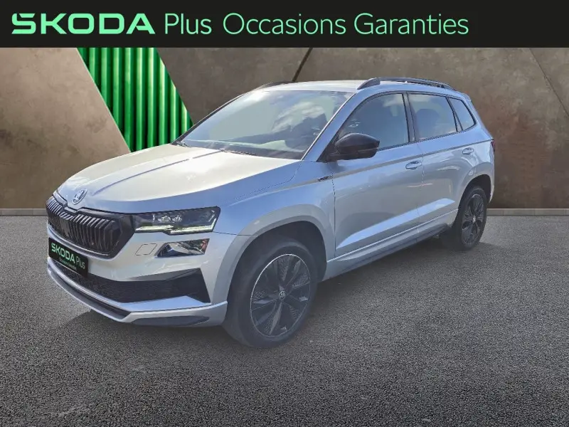 Photo 1 : Skoda Karoq 2023 Essence