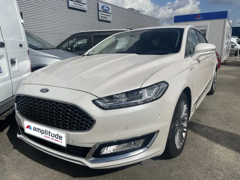 Photo 1 : Ford Mondeo 2018 Hybrid