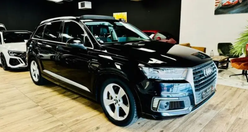 Photo 1 : Audi Q7 2016 Diesel