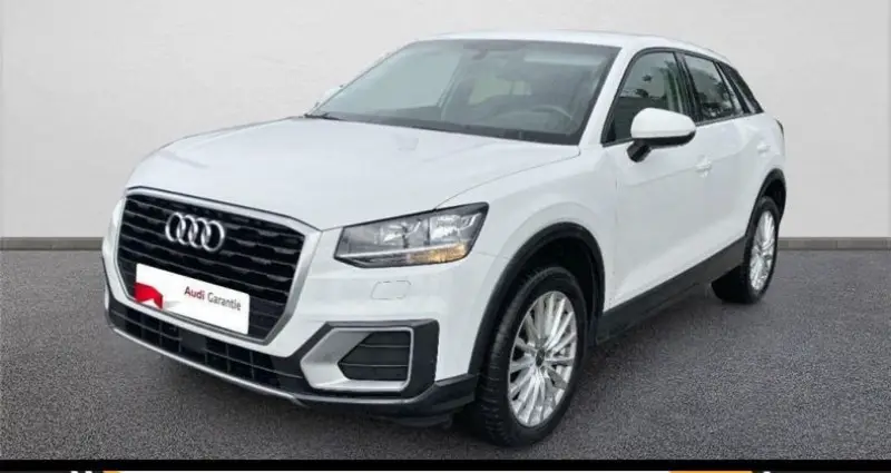 Photo 1 : Audi Q2 2020 Petrol