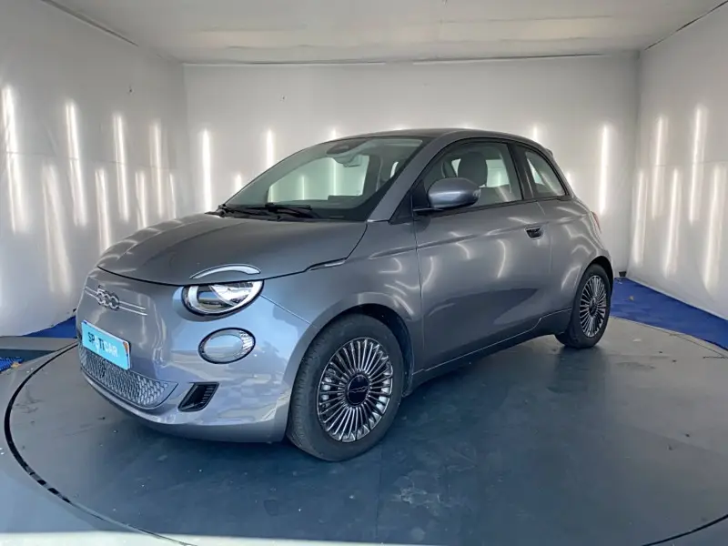 Photo 1 : Fiat 500 2022 Electric