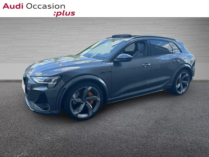 Photo 1 : Audi E-tron 2022 Not specified