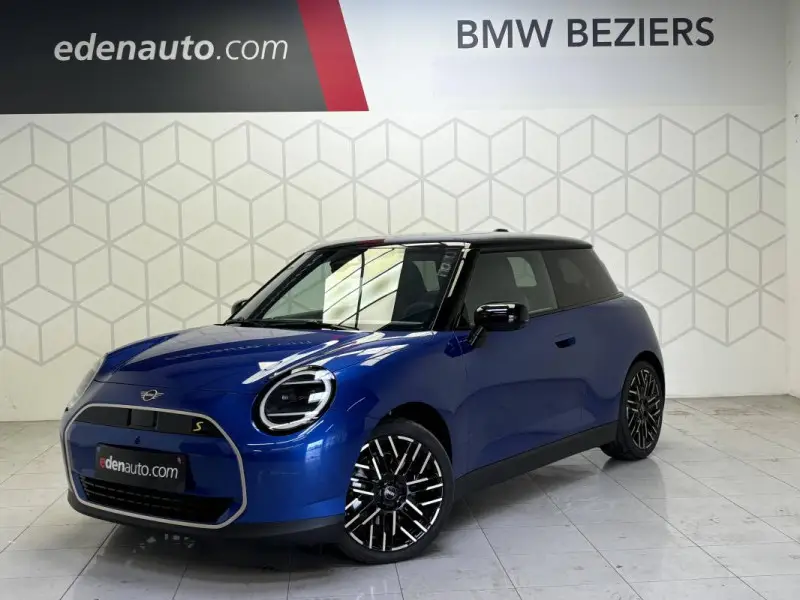 Photo 1 : Mini Cooper 2024 Non renseigné