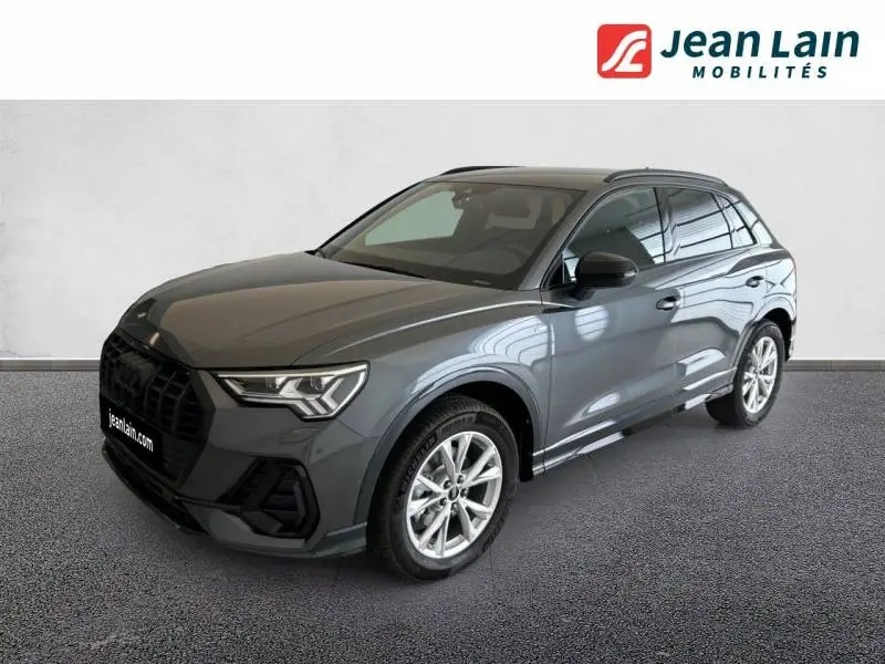 Photo 1 : Audi Q3 2024 Essence