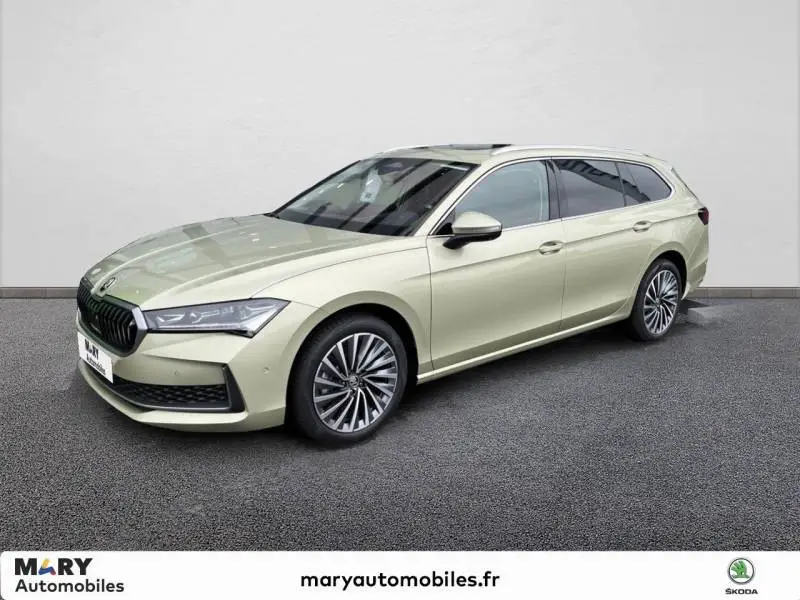 Photo 1 : Skoda Superb 2024 Essence