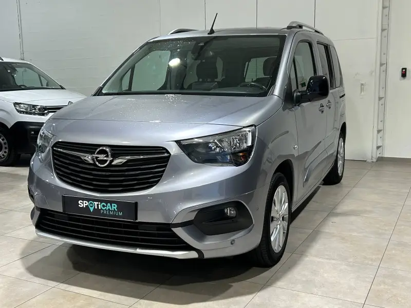 Photo 1 : Opel Combo 2022 Petrol