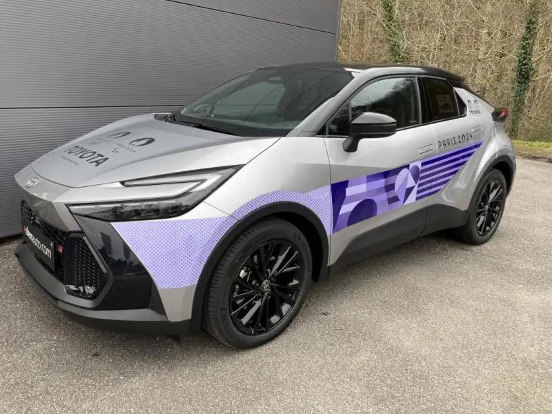 Photo 1 : Toyota C-hr 2024 Hybrid