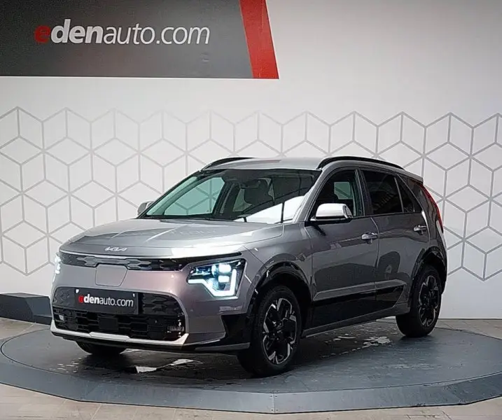 Photo 1 : Kia Niro 2023 Electric