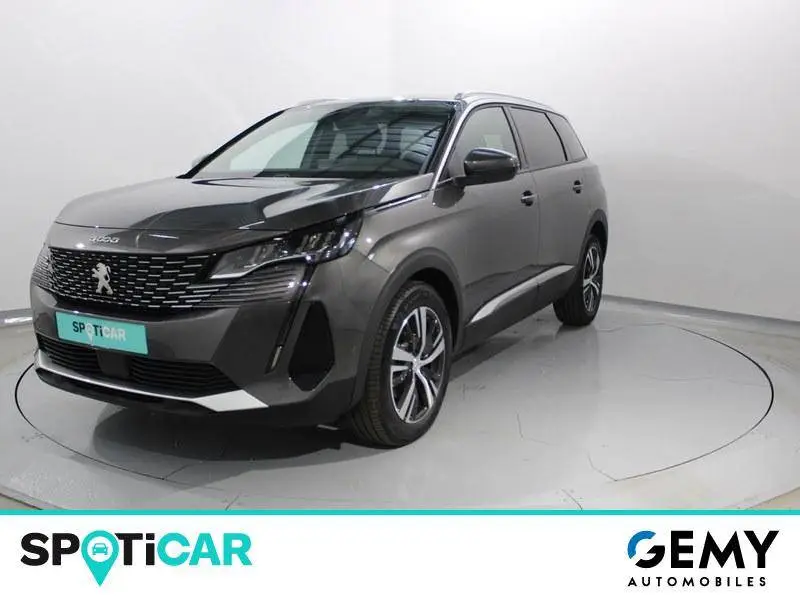 Photo 1 : Peugeot 5008 2021 Diesel