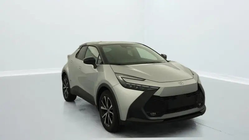 Photo 1 : Toyota C-hr 2024 Hybride