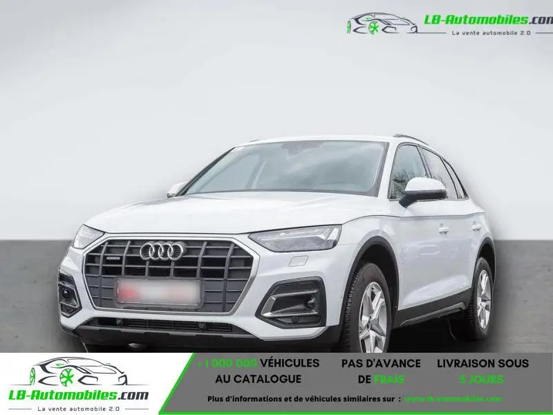 Photo 1 : Audi Q5 2023 Petrol