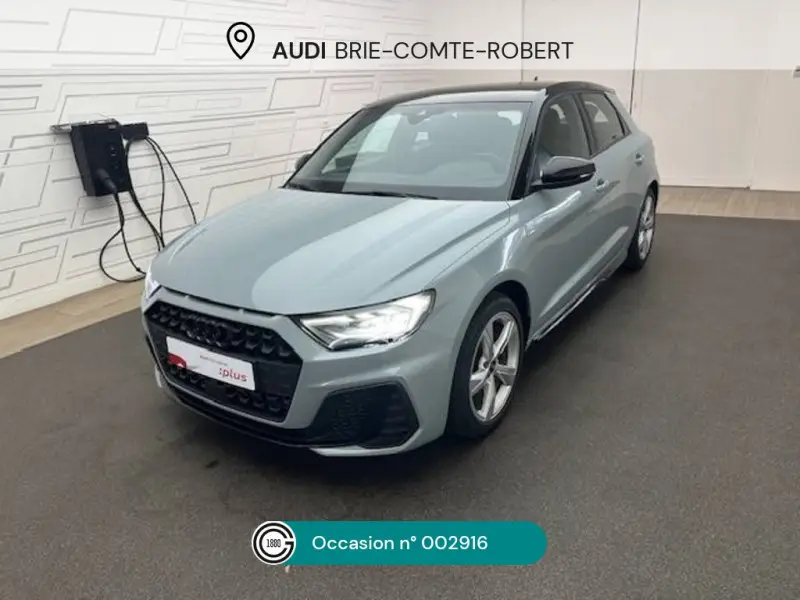 Photo 1 : Audi A1 2023 Essence