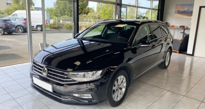 Photo 1 : Volkswagen Passat 2021 Diesel