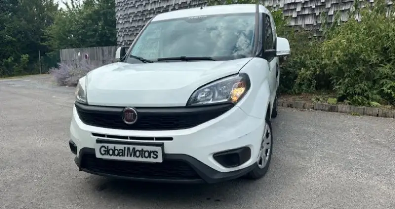 Photo 1 : Fiat Doblo 2021 Diesel