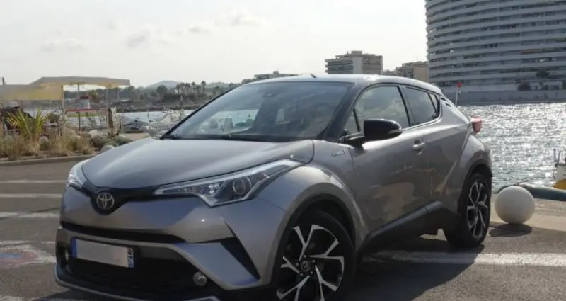 Photo 1 : Toyota C-hr 2019 Hybride