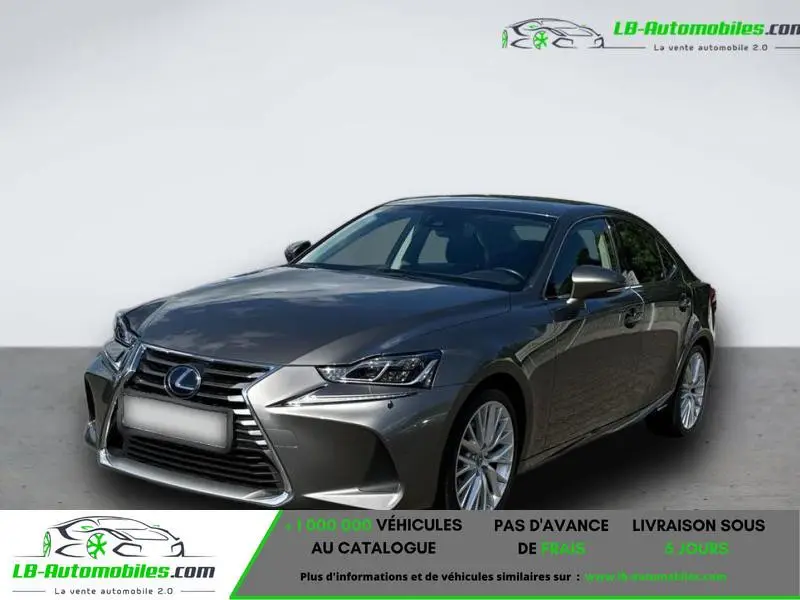 Photo 1 : Lexus Is 2021 Hybride