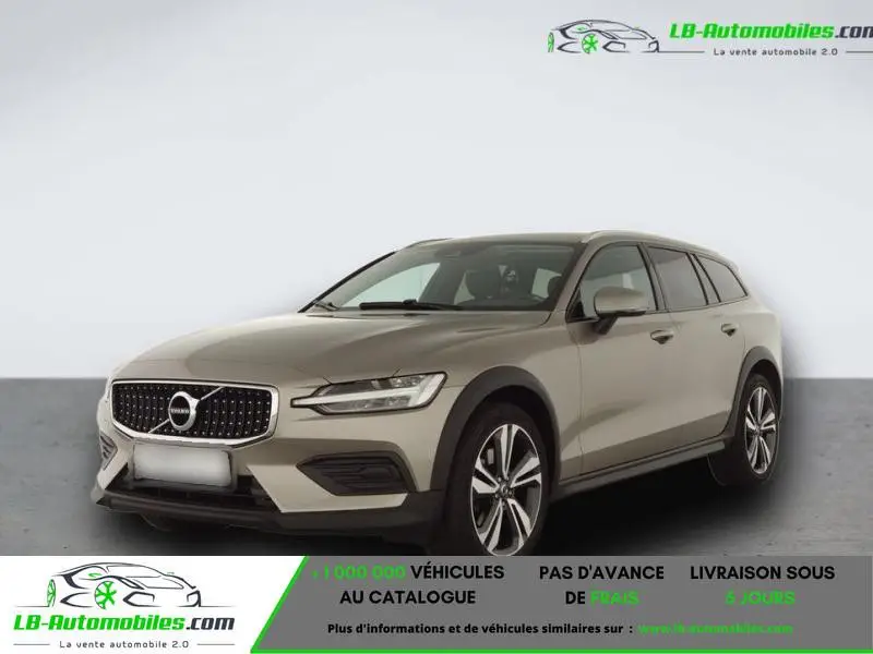 Photo 1 : Volvo V60 2022 Diesel