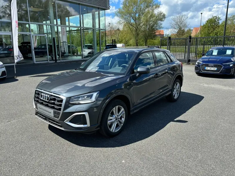 Photo 1 : Audi Q2 2024 Essence