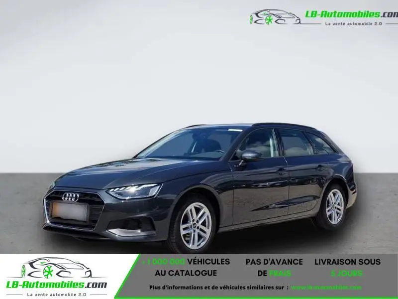 Photo 1 : Audi A4 2023 Petrol