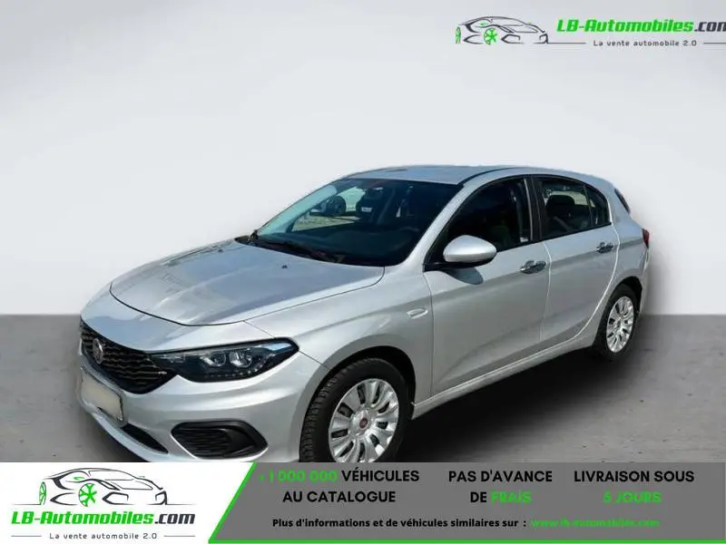 Photo 1 : Fiat Tipo 2017 Petrol