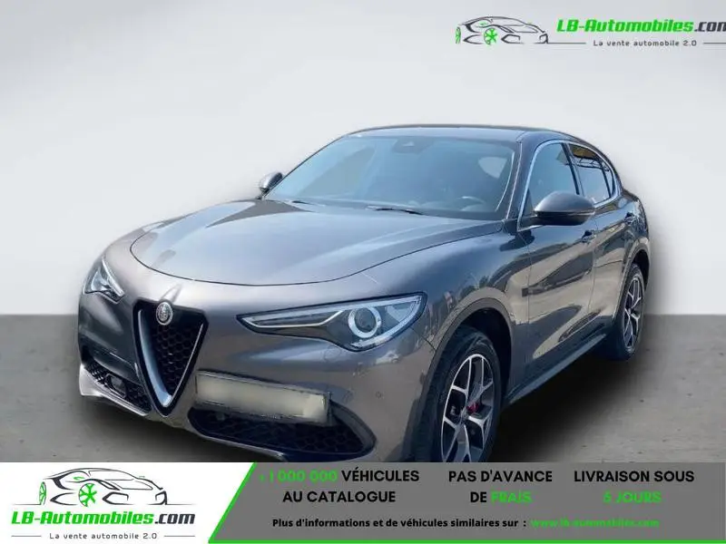 Photo 1 : Alfa Romeo Stelvio 2019 Essence