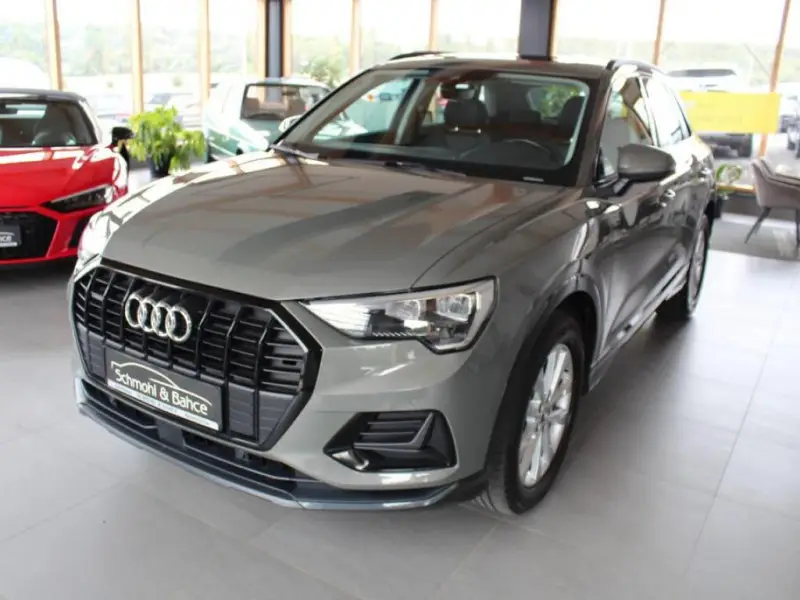 Photo 1 : Audi Q3 2019 Diesel